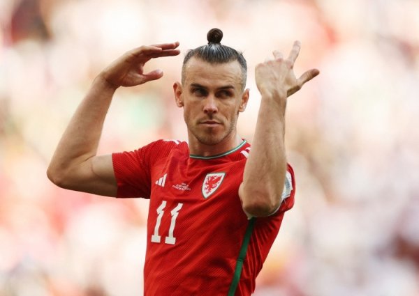 长宏网 TA: 贝尔有意收购卡迪夫城俱乐部, 向对方送出意向书但被拒绝