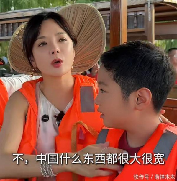 同门证券 韩佳人评论区沦陷！嫌弃中国货又大夸中国菜，两副面孔还想捞金